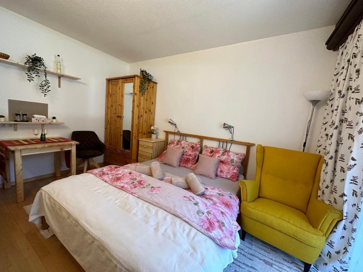 Studio Apartment Bkk Bad Kleinkirchheim Exteriör bild